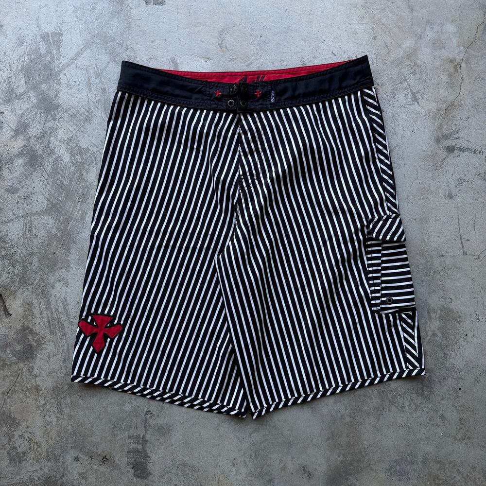 Vintage Y2K Cult Industries Pinstripe Embroidered Board Shorts 36